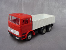 Charger l&#39;image dans la galerie, NOREV 124 - Camion MERCEDES (vintage 1975)