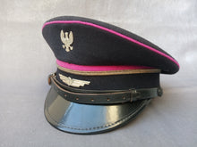 Charger l'image dans la galerie, PKP Pologne - Casquette de cheminot (circa 1980)