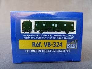 REE MODELES VB-324 Fourgon OCEM 32 SNCF Ep III/IV à 2 lanternes unifiées