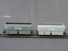 Charger l&#39;image dans la galerie, REE MODELS WB-010 - paire de wagons à coke STEMI à 3 essieux de la SNCF
