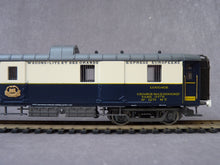 Charger l'image dans la galerie, RIVAROSSI 2493 - Fourgon à bagages de la CIWL type "Flèche d'or"