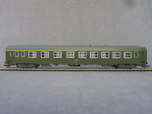 Set de 4 voitures boite à tonnerre 1ère classe / 2 x 2ème classe Set de 4 voitures boite à tonnerre 1ère classe / 2 x 2ème classe
