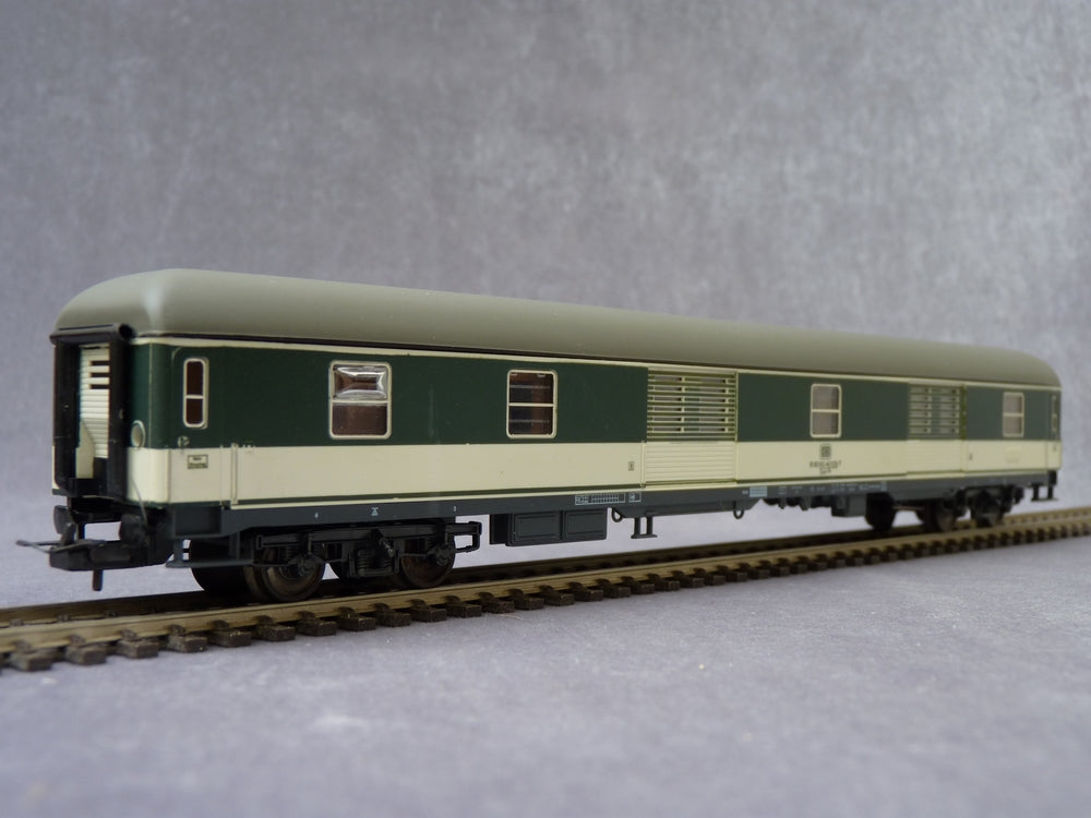 RÖWA 3216 - Fourgon à bagages grandes lignes Gepäckwagen type Düm de la DB (1/100)