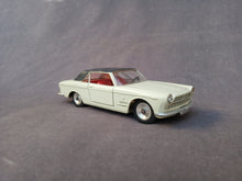 Charger l'image dans la galerie, SOLIDO REF 133 - FIAT 2300/S cabriolet GHIA (vintage 3/64)