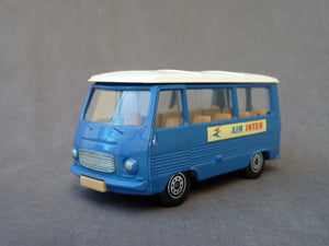 SOLIDO 355 - Peugeot J7 minibus AIR INTER (vintage 1970)