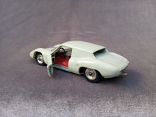 Charger l'image dans la galerie, SOLIDO REF 134 - PORSCHE G.T. LE MANS - (vintage 3/64)