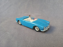 Charger l'image dans la galerie, SOLIDO - ALFA-ROMEO Giulietta spider (vintage 1958)