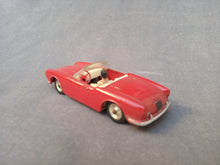 Charger l'image dans la galerie, SOLIDO - ALFA-ROMEO Giulietta spider (vintage 1958)