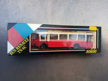 Charger l'image dans la galerie, SOLIDO - Autobus lyonnais Renault TN6C (vintage 1980)