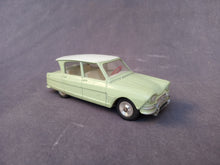 Charger l'image dans la galerie, SOLIDO - CITROËN AMI 6 (vintage 1960)