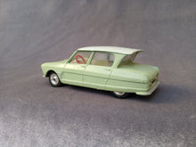 Charger l'image dans la galerie, SOLIDO - CITROËN AMI 6 (vintage 1960)