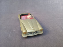 Charger l'image dans la galerie, SOLIDO - MERCEDES 190 S.L. cabriolet (vintage 1959)