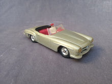 Charger l'image dans la galerie, SOLIDO - MERCEDES 190 S.L. cabriolet (vintage 1959)