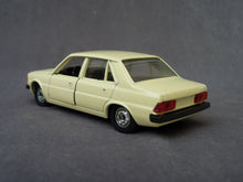 Charger l'image dans la galerie, SOLIDO N°90 - PEUGEOT 305 (vintage 1979)