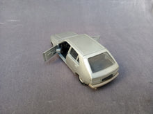 Charger l'image dans la galerie, SOLIDO N°43 - RENAULT 14 - (vintage 1976)