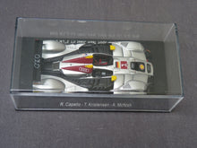 Charger l&#39;image dans la galerie, SPARK S0687 - AUDI R15 TDI Audi Sport Team Joest N°1 LM 2009