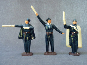 Figurines agents de police du service de la circulation (circa 1950)