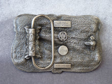 Charger l'image dans la galerie, Boucle de ceinturon américaine ferroviaire émaillée locomotive vapeur 5473