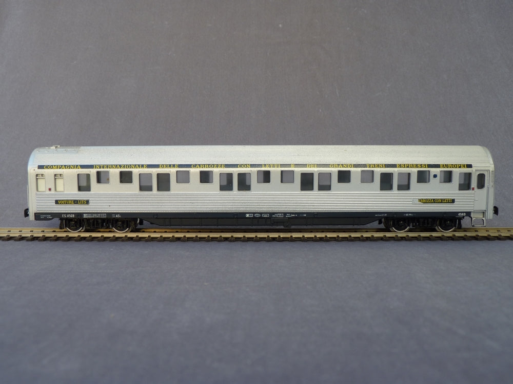 Voiture WL SG CIWL ép. IIIc avec éclairage - HO 1/87 - LS Models 49141