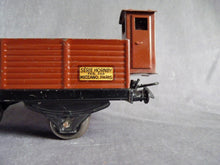 Charger l&#39;image dans la galerie, HORNBY  Meccano Paris  wagon tombereau SNCF à guérite