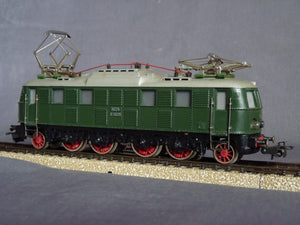 MÄRKLIN  3024 Locomotive électrique E 1835 DB (circa 1958) (HO vintage)