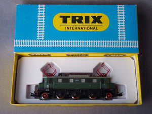 TRIX 2440  locomotive  E 05 001 DB