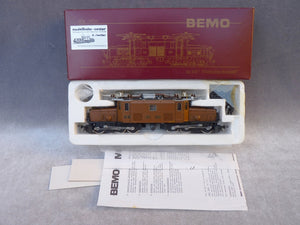 BEMO 3272/S et 1255 121 - Coffret 4 Salonwagen et loco Ge 6/6 RhB