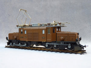 BEMO 3272/S et 1255 121 - Coffret 4 Salonwagen et loco Ge 6/6 RhB