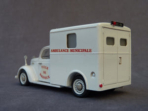 ESDO - 64 - MATFORD ambulance municipale Ville de Bagneux