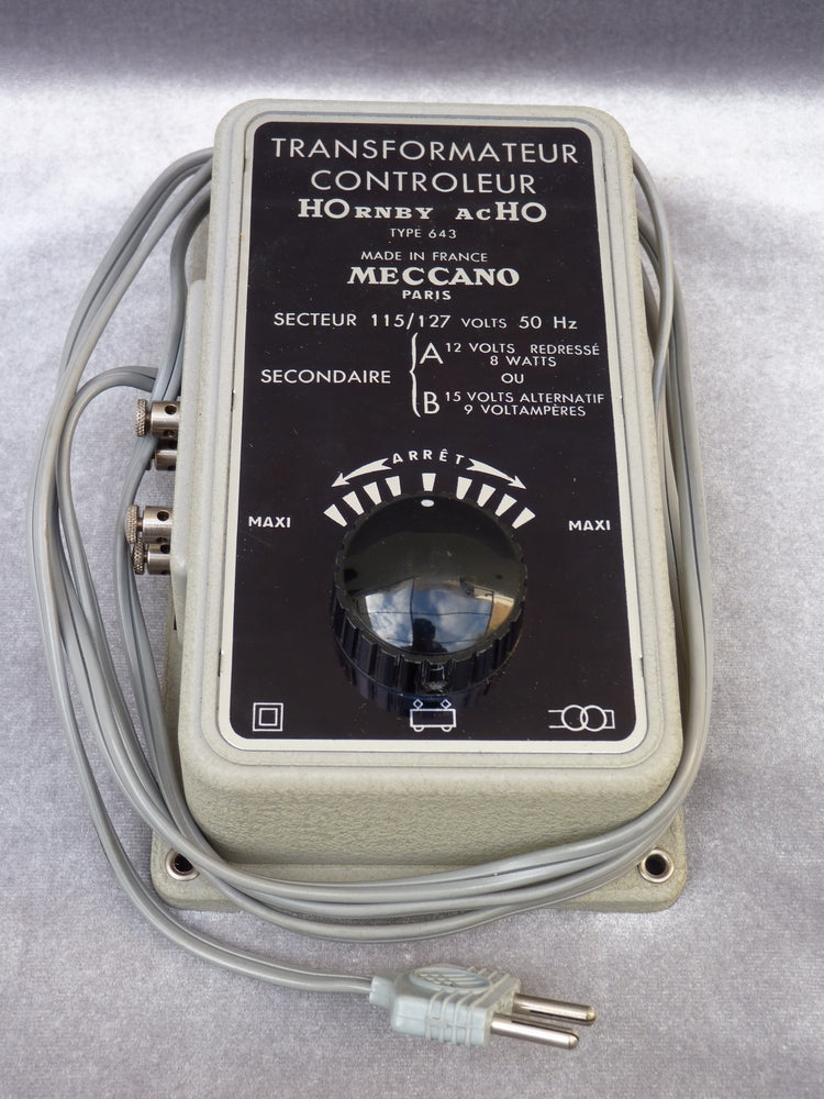 Hornby R 8012 Transformateur avec double régulateur, pour systeme analogique