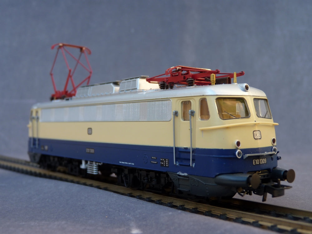 LILIPUT 110 03 1 - Locomotive électrique de la DB