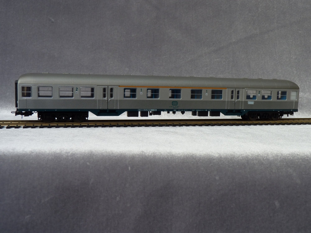 Voiture voyageurs SNCF DEV AO longue B10 2ème classe époque 4 LIMA HO ref 309373 - Modélisme Voiture voyageurs SNCF DEV AO longue B10 2ème classe époque 4 LIMA HO ref 309373 - Modélisme