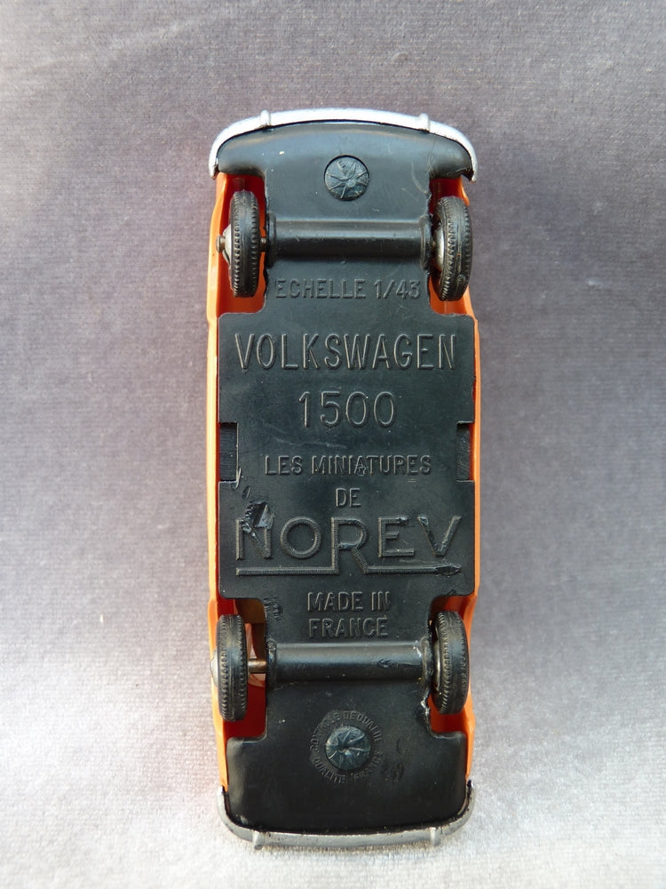 AU JOUET PARISIEN: Norev Jet-Car Modèle n° 603 Volkswagen 1500 Type 3 AU JOUET PARISIEN: Norev Jet-Car Modèle n° 603 Volkswagen 1500 Type 3