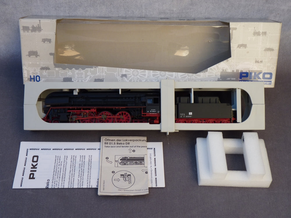 Boxpok Blue PIKO 50005 - Locomotive à vapeur Br 01 Reko de la DR roues Boxpok ...