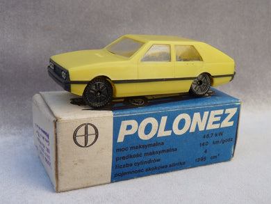 ESTETYKA - POLONEZ au 1/43éme (vintage)