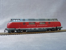 Charger l&#39;image dans la galerie, RIVAROSSI TRIX 21991 - Locomotive Diesel V 200 035 de la DB (HO Vintage 1962/1964)