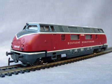 RIVAROSSI TRIX 21991 - Locomotive Diesel V 200 035 de la DB (HO Vintage 1962/1964)