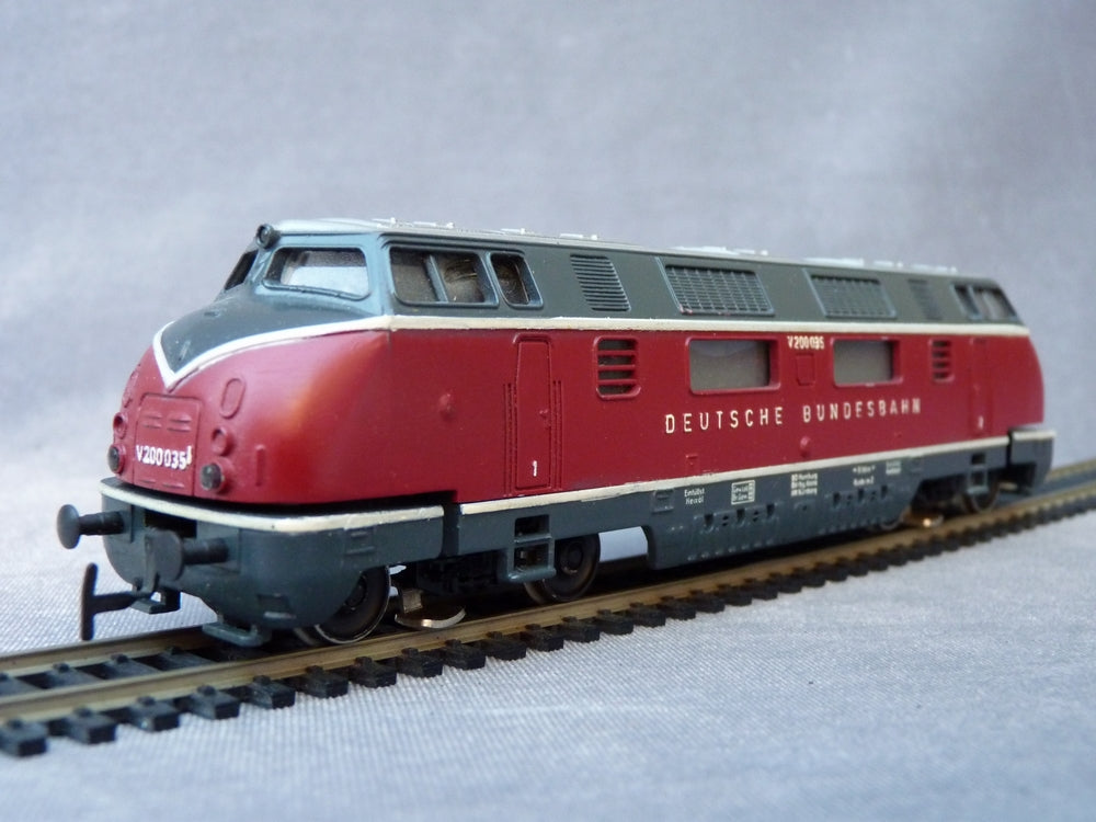 RIVAROSSI TRIX 21991 - Locomotive Diesel V 200 035 de la DB (HO Vintage 1962/1964)