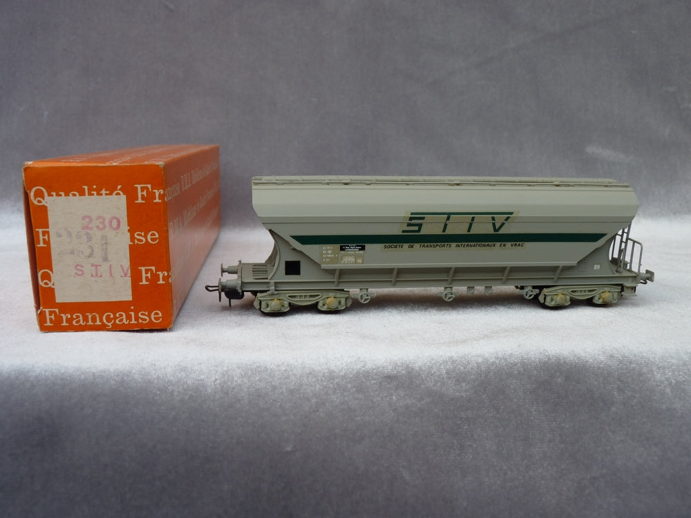 Euro-Scale : wagon-trémie céréalier SNCB/NMBS CITA réf. 8803 Euro-Scale : wagon-trémie céréalier SNCB/NMBS CITA réf. 8803