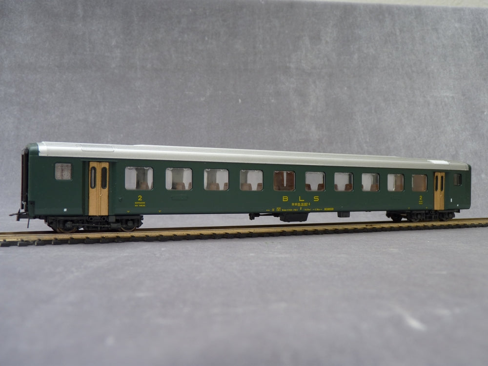 ROCO 44606 VOITURE UIC-Y SNCF Mixte 1/2ème Classe Échelle HO - Verte EUR 25,00 - FR ROCO 44606 VOITURE UIC-Y SNCF Mixte 1/2ème Classe Échelle HO - Verte EUR 25,00 - FR