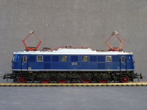 ROCO 43659 - Locomotive électrique E 18 de la DB