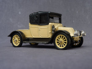 CORGI CLASSICS 9032 - Coupé Renault 1910