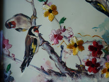 Charger l&#39;image dans la galerie, Dessin brodé encadré &quot;oiseaux sur branches en fleurs&quot; milieu XXème siècle