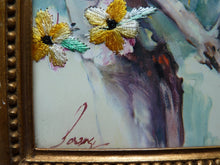 Charger l&#39;image dans la galerie, Dessin brodé encadré &quot;oiseaux sur branches en fleurs&quot; milieu XXème siècle