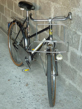 Charger l&#39;image dans la galerie, LAPIERRE vélo de livreur 1970